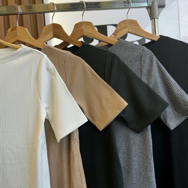 Remera Morley Cuello Bote BL21