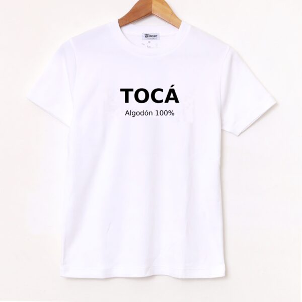 Remera Básica estampada «Tocá» BL924