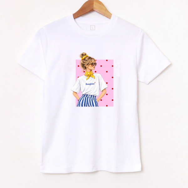 Remera Básica «Chica Lunares» BL995